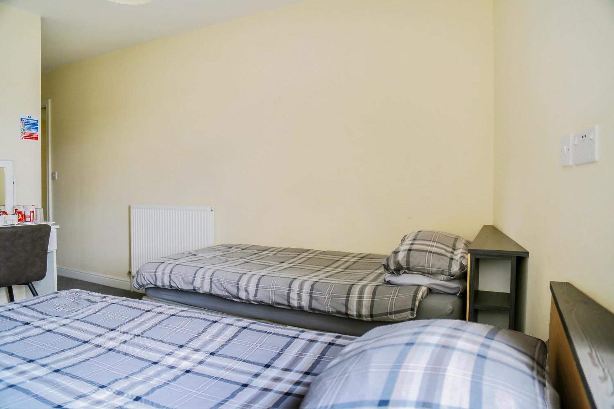 Oyo Castle Hotel, Accrington Zewnętrze zdjęcie