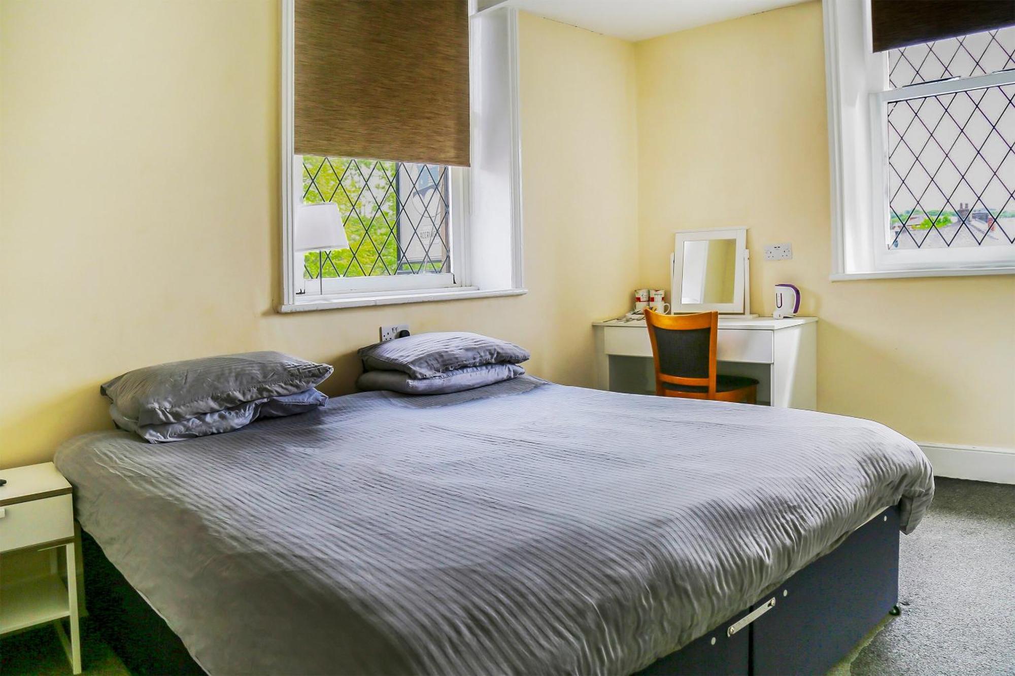 Oyo Castle Hotel, Accrington Zewnętrze zdjęcie
